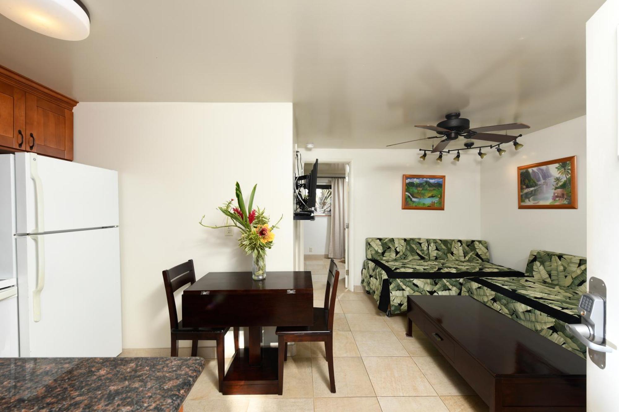 Nona Lani Cottages Kihei Ruang foto