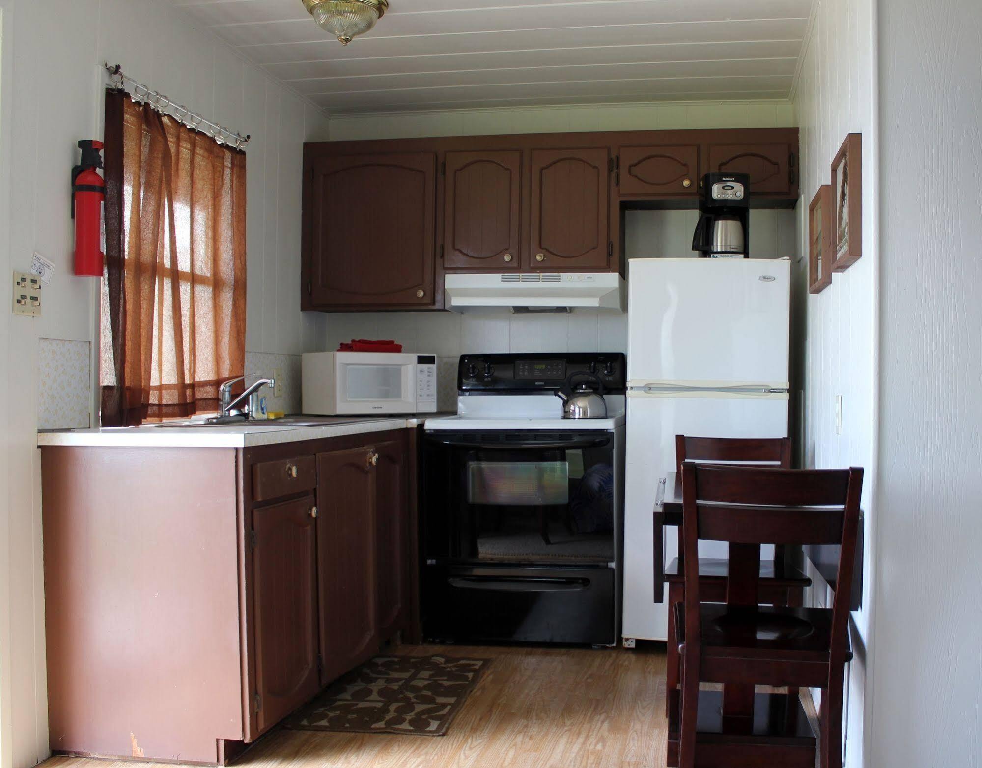 Nona Lani Cottages Kihei Bagian luar foto