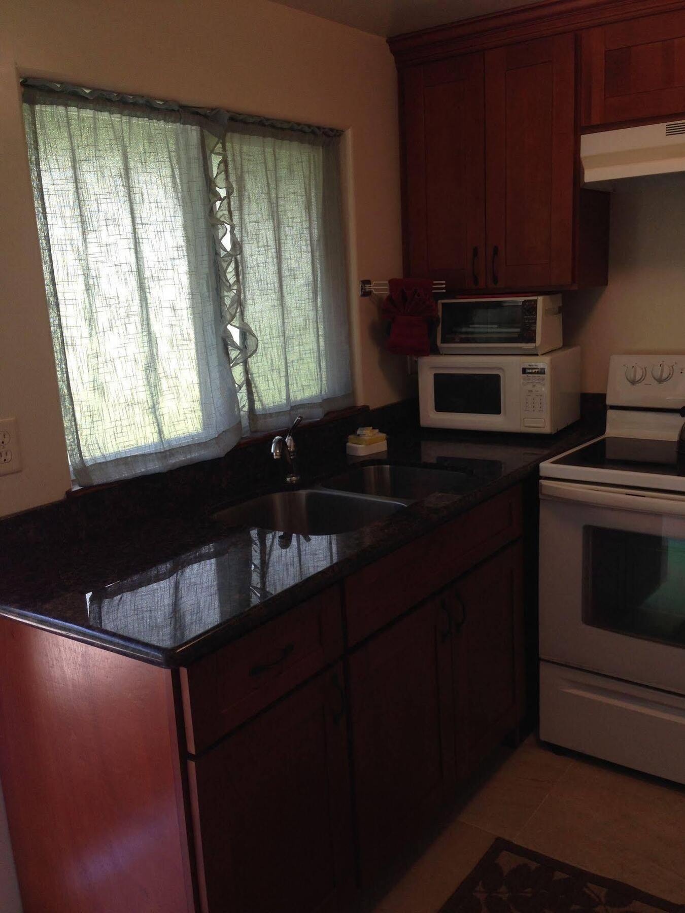 Nona Lani Cottages Kihei Bagian luar foto